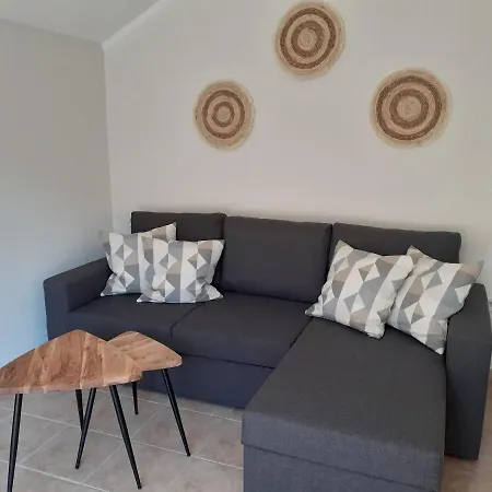 Zrmanja - 3 Apartmán