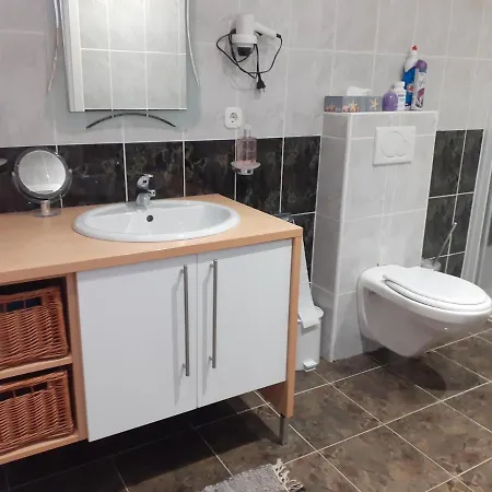 Apartmán Zrmanja - 3 *
